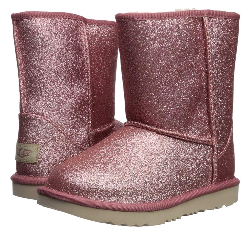 🩷✨NWOT Girls Uggs Pink Size 12✨🩷